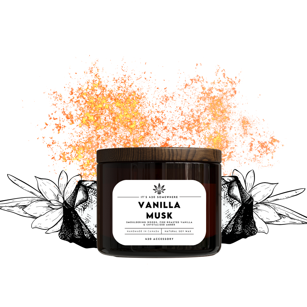 Vanilla Musk | Luxury 420 Candle by HiDEA | Hand-Poured Soy Candle with Secret 14mm Glass BowlSecret 14mm Glass Bowl Surprise